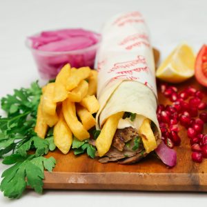Turkish bread mixed shawarma (chicken + meat) small - شاورما ميكس (دجاج+لحم) تركي صغير